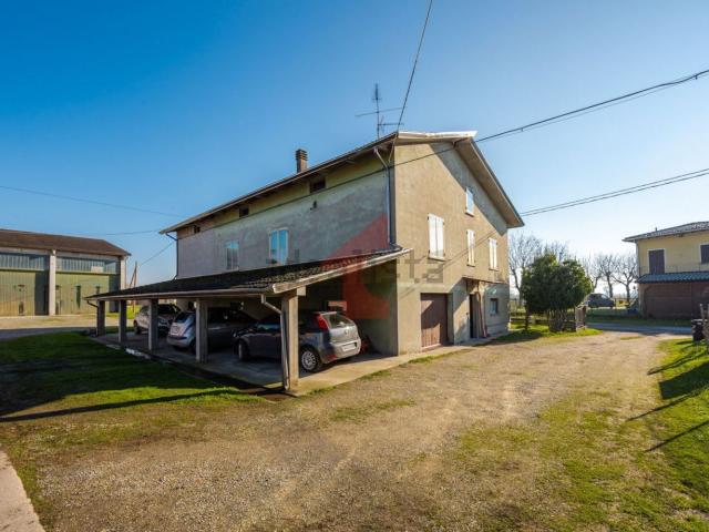 Villetta indipendente in vendita di 350 m² in Via Crocetta, 8