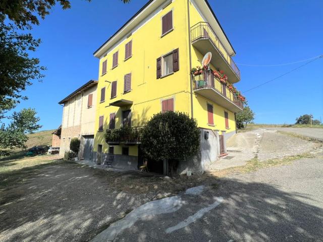 Villetta indipendente in vendita di 350 m² in Via beleo, 1