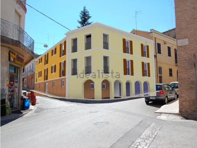 Villetta indipendente in vendita di 350 m² in Via Giuliano da Sangallo