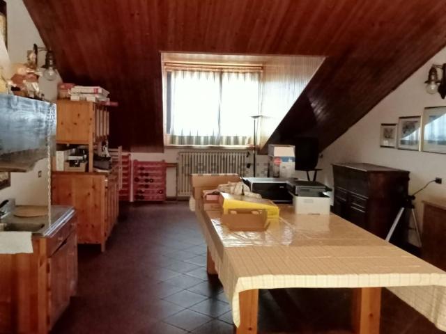 Villetta indipendente in vendita di 350 m² in Via Don Minzoni