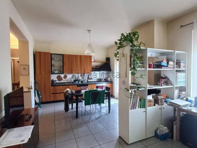 Villetta indipendente in vendita di 350 m² in Via della Repubblica