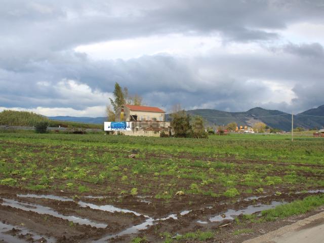 Villetta indipendente in vendita di 350 m² in Via monte santo