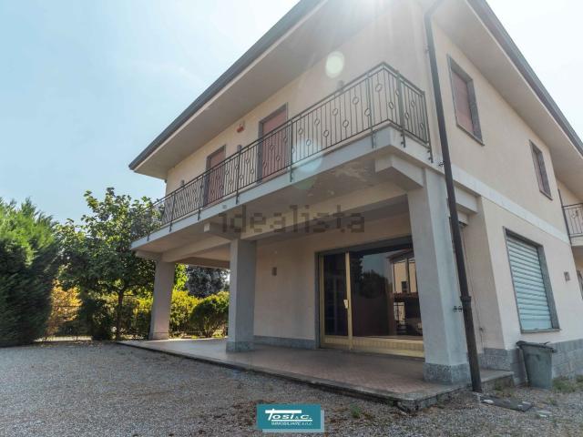 Villetta indipendente in vendita di 350 m² in Via Pul Stretta, 14