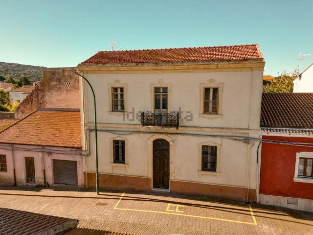 Villetta indipendente in vendita di 350 m² in Via Umberto, 4