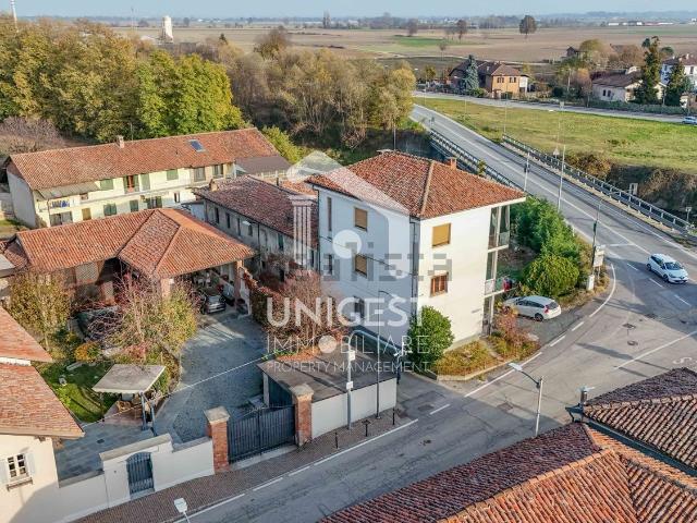 Villetta indipendente in vendita di 350 m² in Via Umberto I&apos , 2