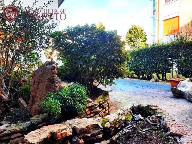 Villetta indipendente in vendita di 350 m² in Viale Trieste