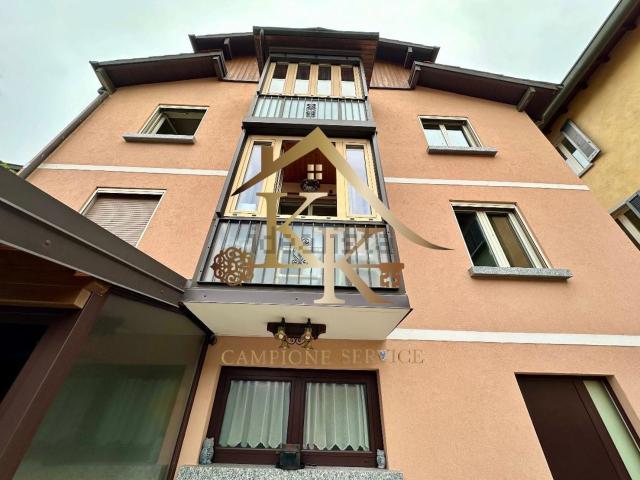 Villetta indipendente in vendita di 350 m² in Piazza Roma