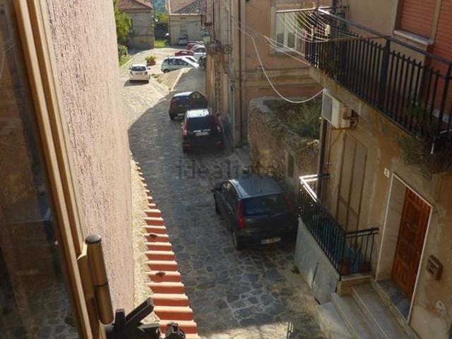 Villetta indipendente in vendita di 350 m² in Piazza Terranova
