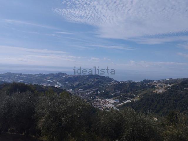 Villetta indipendente in vendita di 350 m² in Strada Collette Beulle