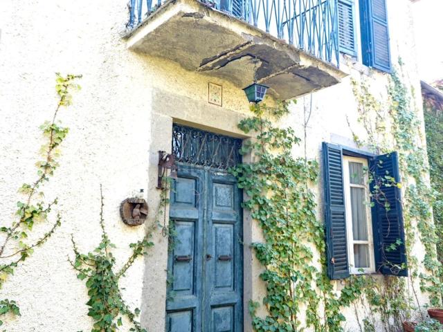 Villetta indipendente in vendita di 350 m² in Strada Erodiano, 28
