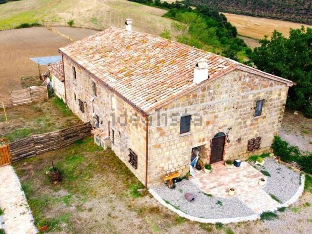 Villetta indipendente in vendita di 350 m² in Strada Provinciale Onanese