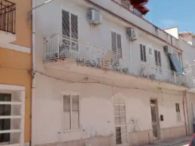 Villetta indipendente in vendita di 351 m² in Via Annibale