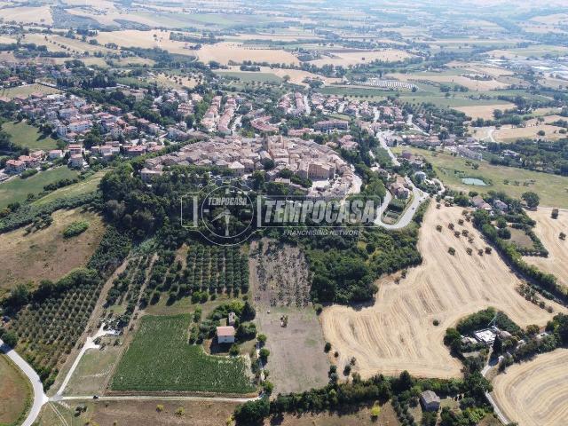Villetta indipendente in vendita di 351 m² in Via Giacomo Matteotti