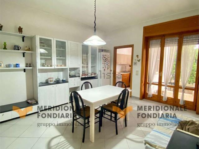 Villetta indipendente in vendita di 352 m² in Via Giacomo Matteotti, 74