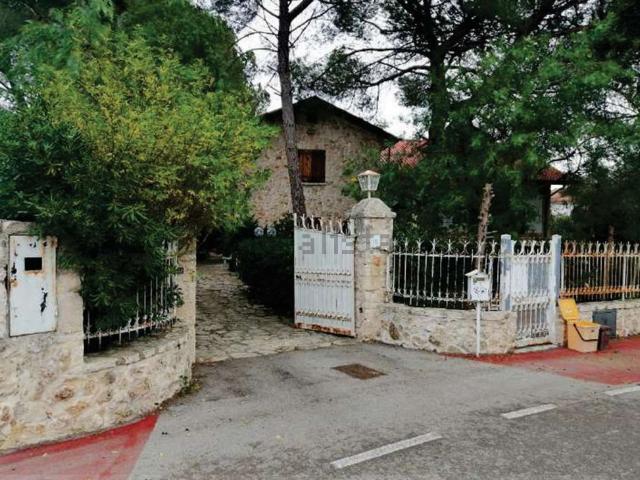 Villetta indipendente in vendita di 354 m² in Viale Lincoln