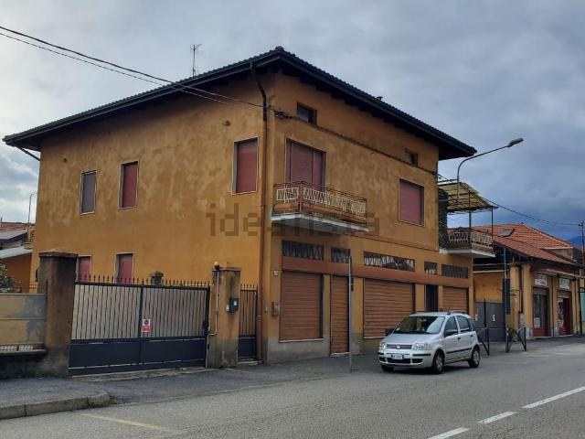 Villetta indipendente in vendita di 355 m² in Via Montrigone, 122