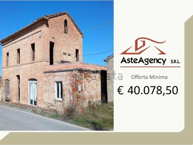 Villetta indipendente in vendita di 358 m² in Strada Faleriense a Monte