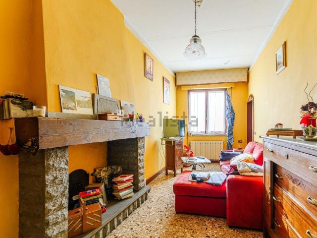 Villetta indipendente in vendita di 359 m² in Via Niccolò Puccini