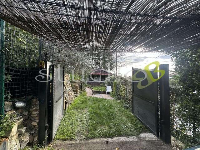 Villetta indipendente in vendita di 35 m² in Strada della Villa