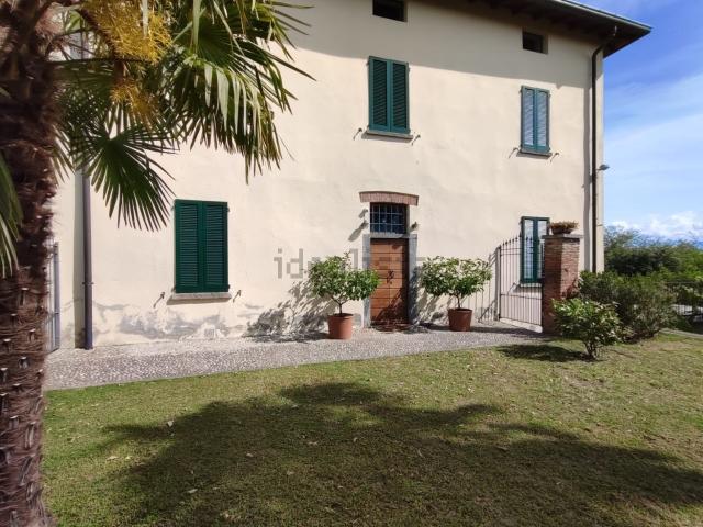 Villetta indipendente in vendita di 360 m²