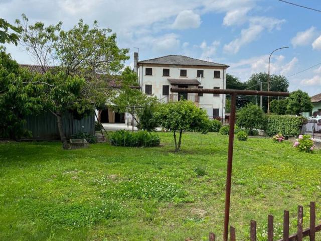 Villetta indipendente in vendita di 360 m² in Via Comunetto