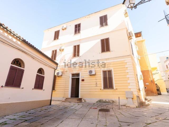 Villetta indipendente in vendita di 360 m² in Via Regina Margherita, 5