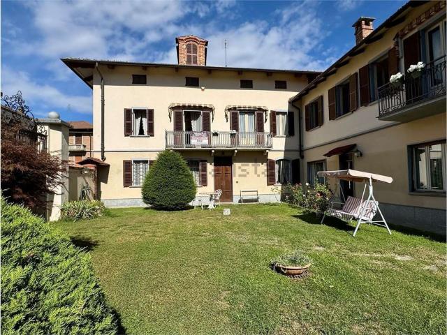 Villetta indipendente in vendita di 365 m²
