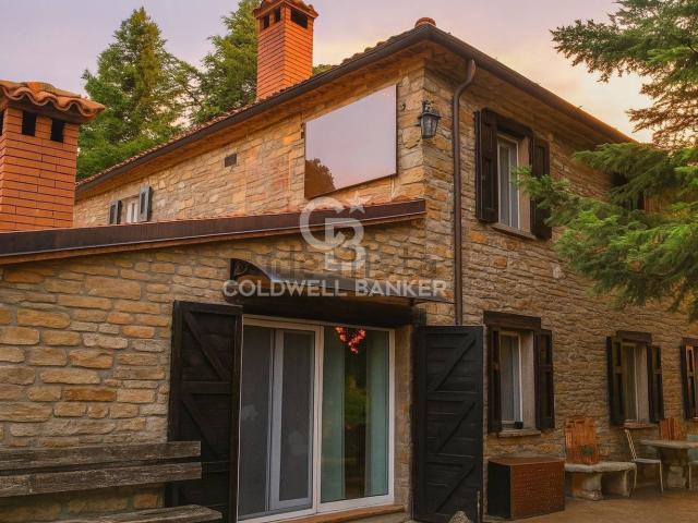 Villetta indipendente in vendita di 365 m² in Località Ville, 119