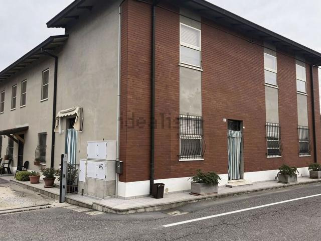 Villetta indipendente in vendita di 367 m² in Via Taverna, 76