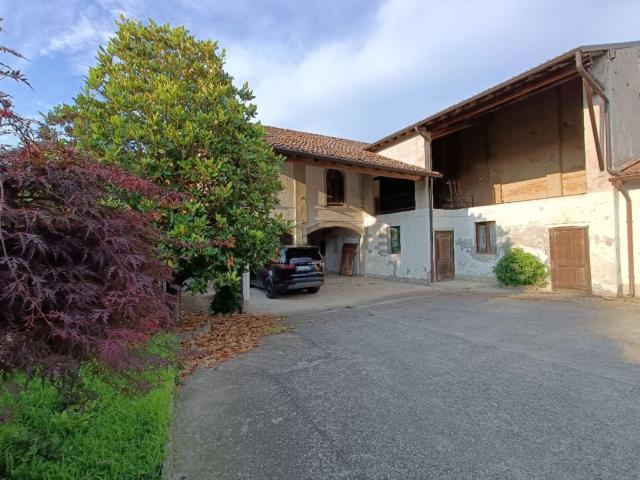Villetta indipendente in vendita di 370 m²