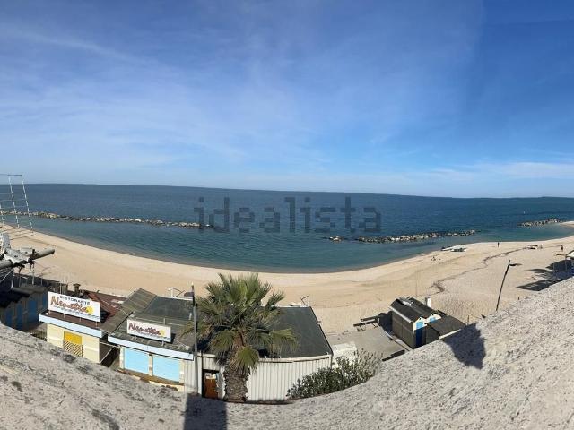 Villetta indipendente in vendita di 370 m² in Via Giuseppe Garibaldi