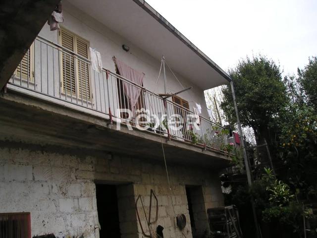 Villetta indipendente in vendita di 372 m²