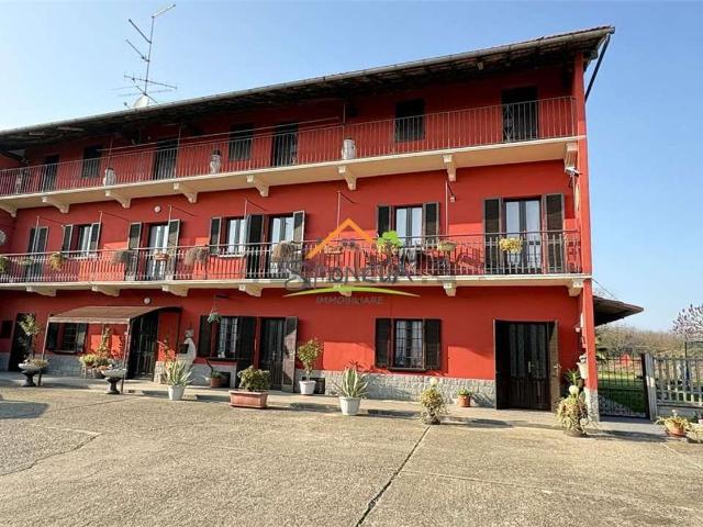 Villetta indipendente in vendita di 375 m²