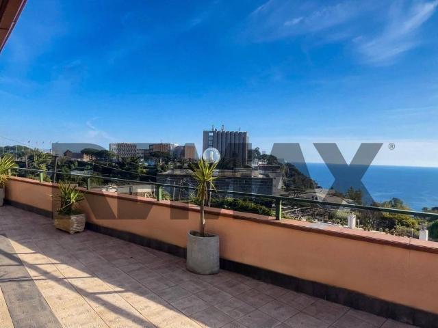 Villetta indipendente in vendita di 375 m² in Traversa Campanova, 7