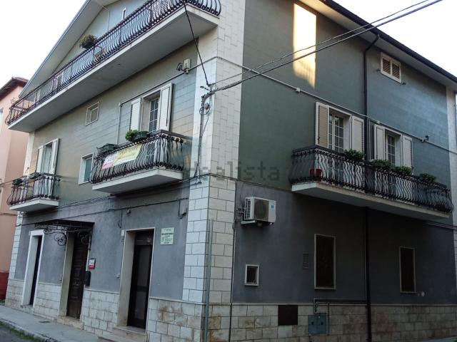 Villetta indipendente in vendita di 375 m² in Piazza Immacolata, 3