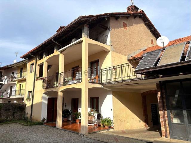 Villetta indipendente in vendita di 379 m² in Via San Bernardo, 14
