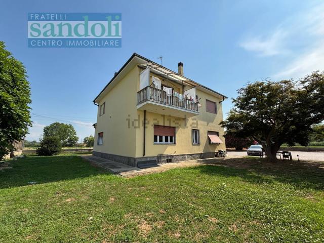 Villetta indipendente in vendita di 379 m² in Strada Vicinale Matasso, 13