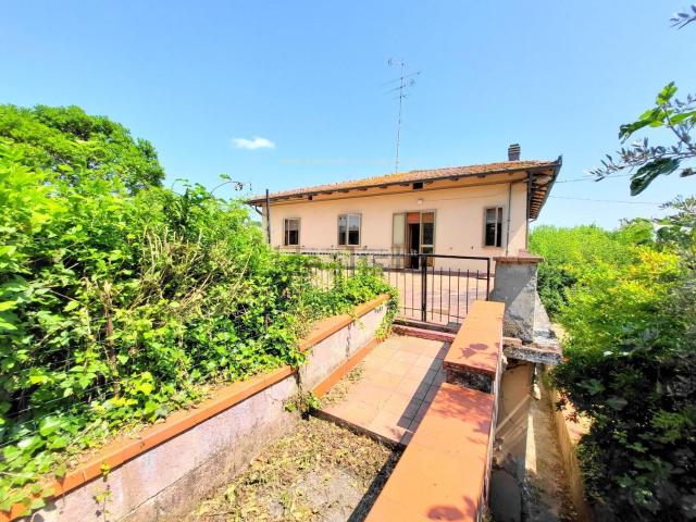 Villetta indipendente in vendita di 380 m²