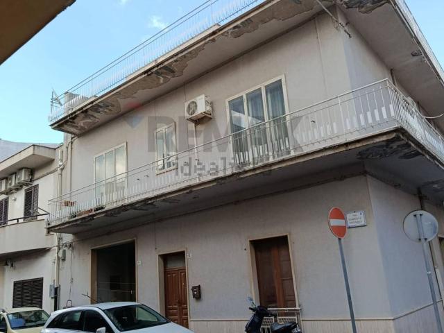 Villetta indipendente in vendita di 380 m²