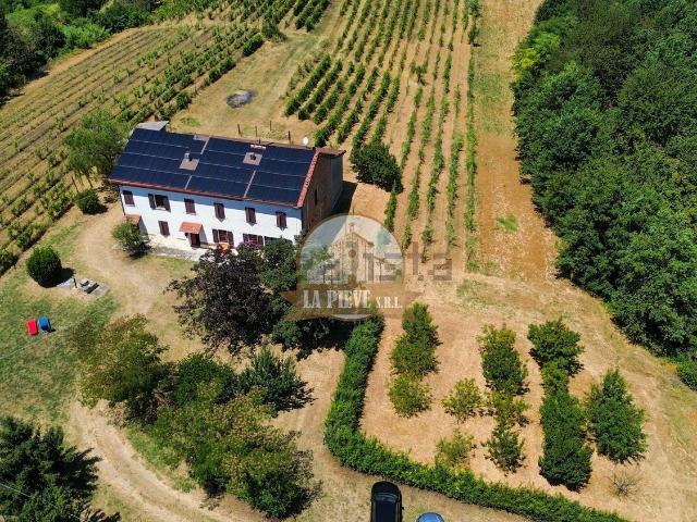 Villetta indipendente in vendita di 380 m² in Via San Giovanni Battista