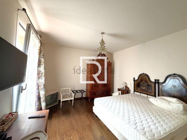 Villetta indipendente in vendita di 380 m² in Via XX Settembre