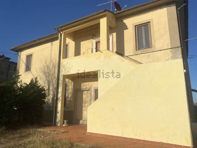 Villetta indipendente in vendita di 381 m²