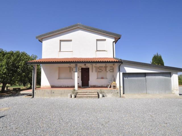Villetta indipendente in vendita di 382 m²