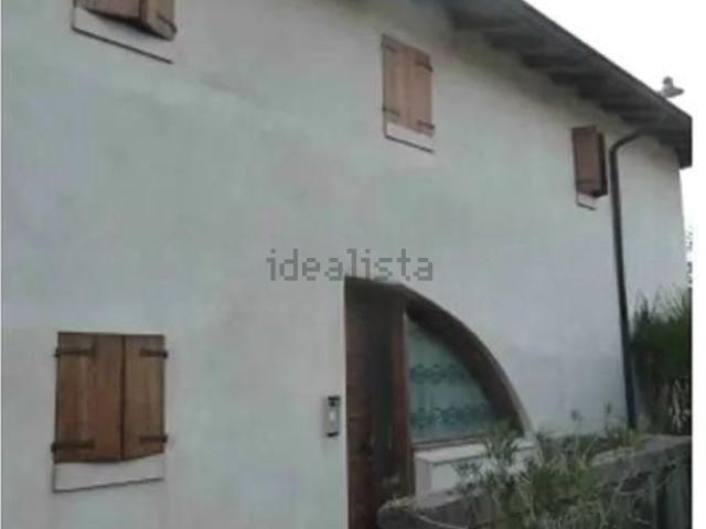 Villetta indipendente in vendita di 384 m² in Traversa Capitello, 28