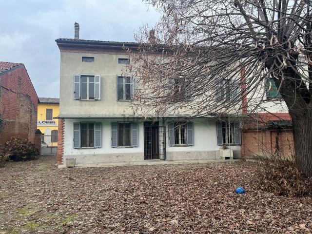 Villetta indipendente in vendita di 385 m² in Via Generale Giuseppe Passalacqua