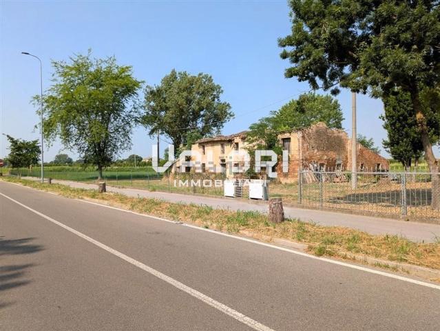 Villetta indipendente in vendita di 386 m² in Via Granarolo, 301