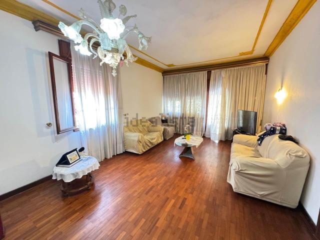 Villetta indipendente in vendita di 389 m²