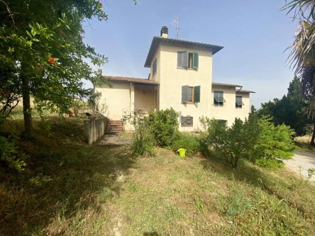 Villetta indipendente in vendita di 390 m²