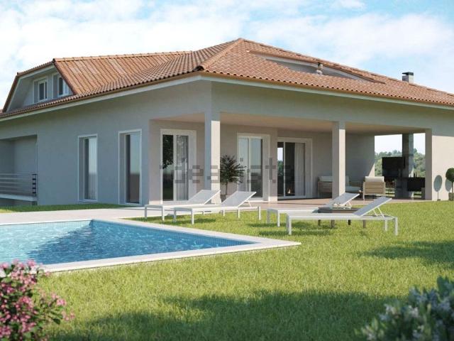 Villetta indipendente in vendita di 390 m² in Via Bruno Buozzi