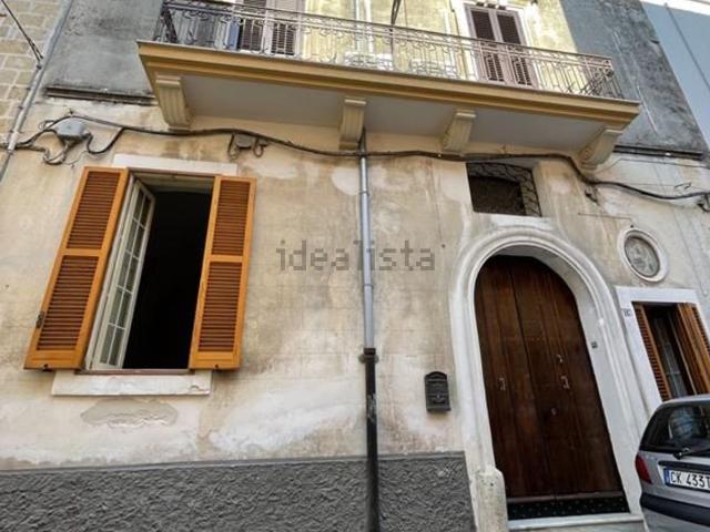 Villetta indipendente in vendita di 390 m² in Via Marrucci, 16